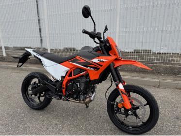 KTM 125 SMC R