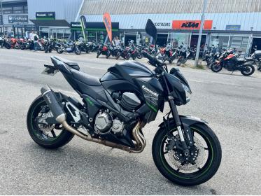 KAWASAKI Z800