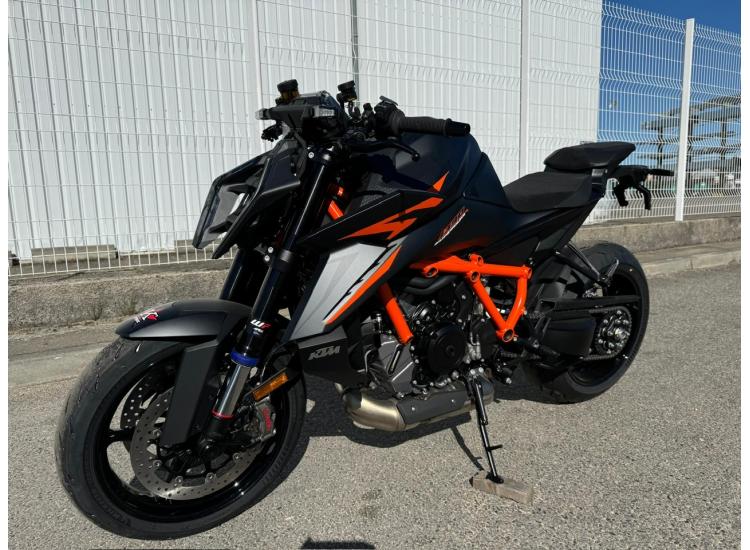 KTM 1390 SUPER DUKE R EVO