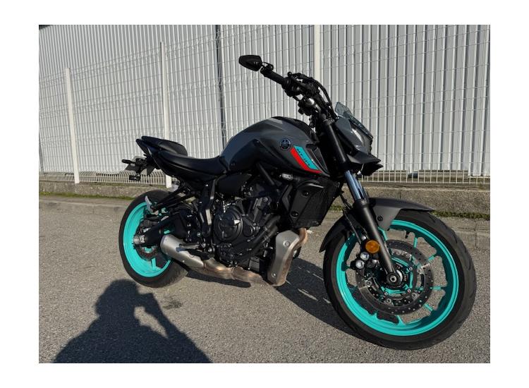 YAMAHA MT-07 A2