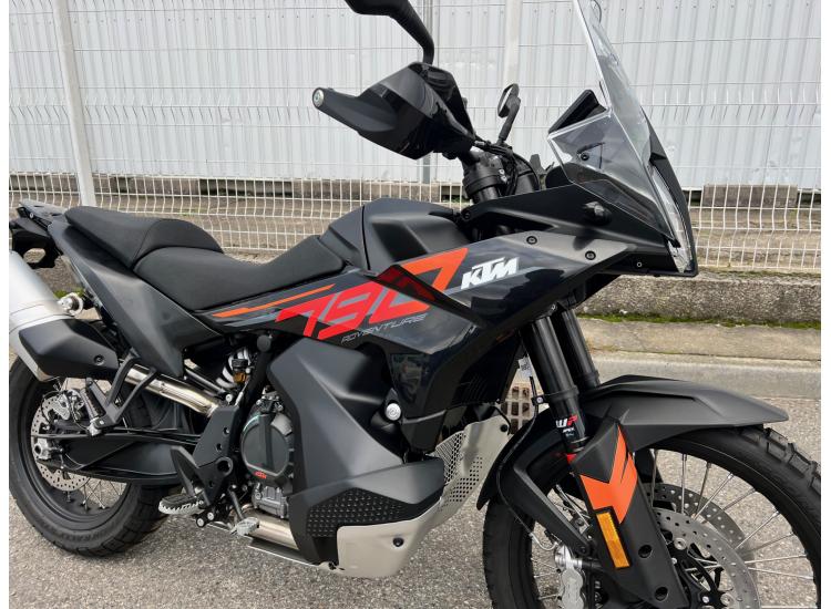 KTM 790 ADVENTURE