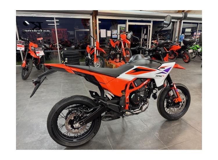 KTM 390 SMC R 