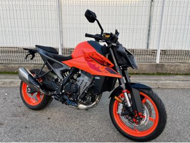 KTM 990 DUKE
